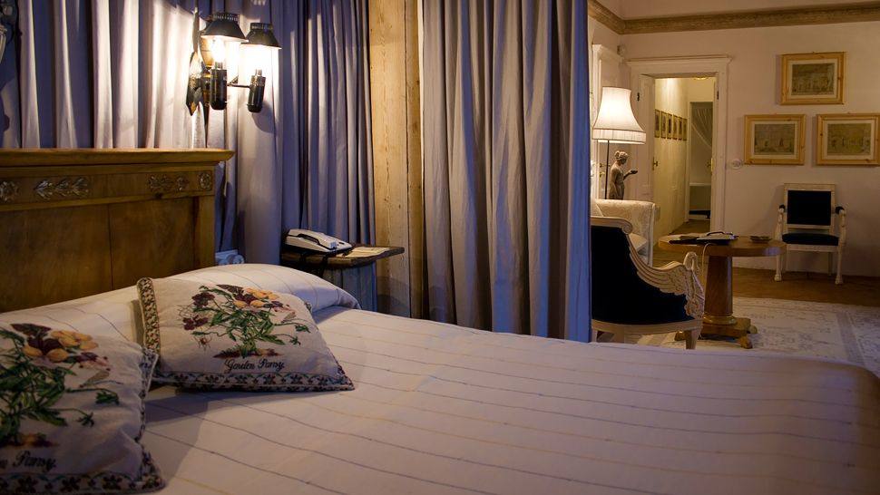 意大利里莱斯拉苏维拉酒店_004249-09-guestroom.jpg
