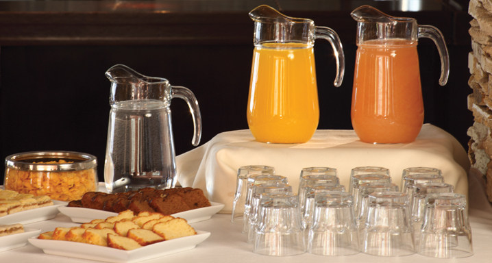 阿根廷聖卡洛斯,巴里洛切微笑酒店Dazzler Bariloche Hotel_desayunador_dazzler_hotel_bariloche.jpg