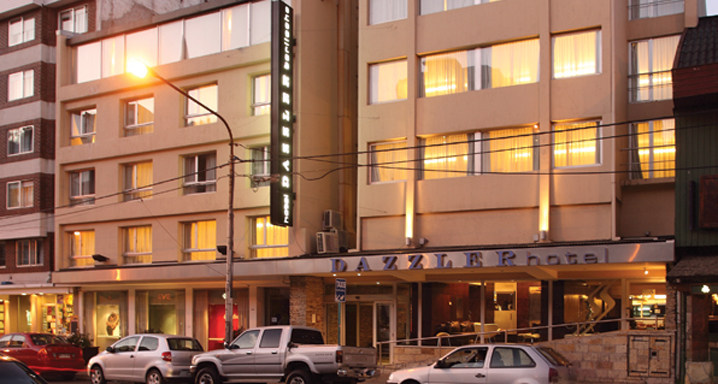 阿根廷聖卡洛斯,巴里洛切微笑酒店Dazzler Bariloche Hotel_fachada_dazzler_bariloche.jpg