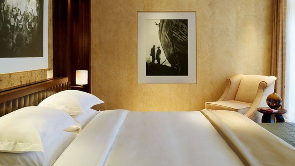 伊斯坦布尔马其卡宫柏悦酒店_006895-04-bedroom.jpg