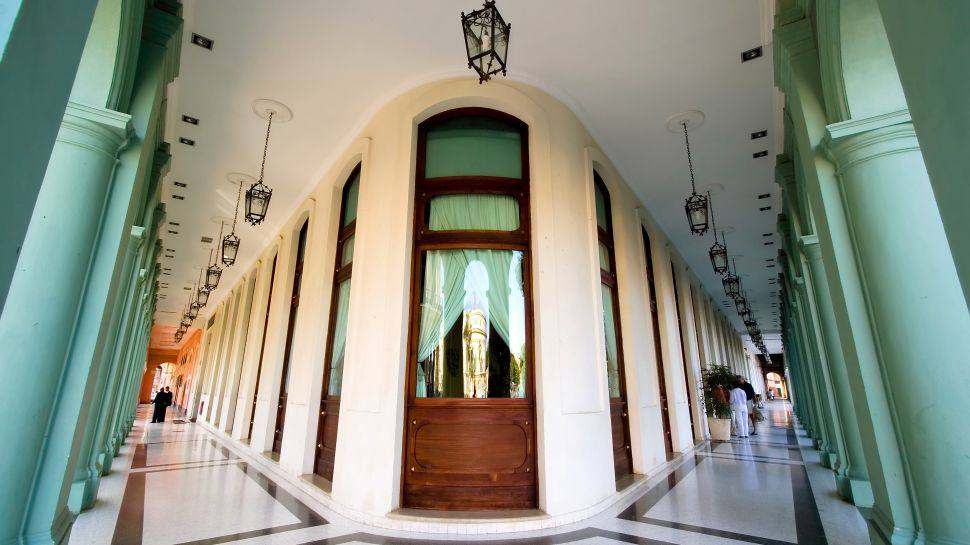 古巴哈瓦那萨拉托加酒店Saratoga  Hotel_003318-01-exterior-hallway.jpg