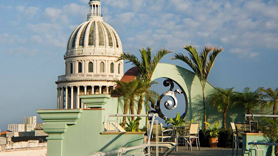 古巴哈瓦那萨拉托加酒店Saratoga  Hotel_003318-08-rooftop-terrace.jpg