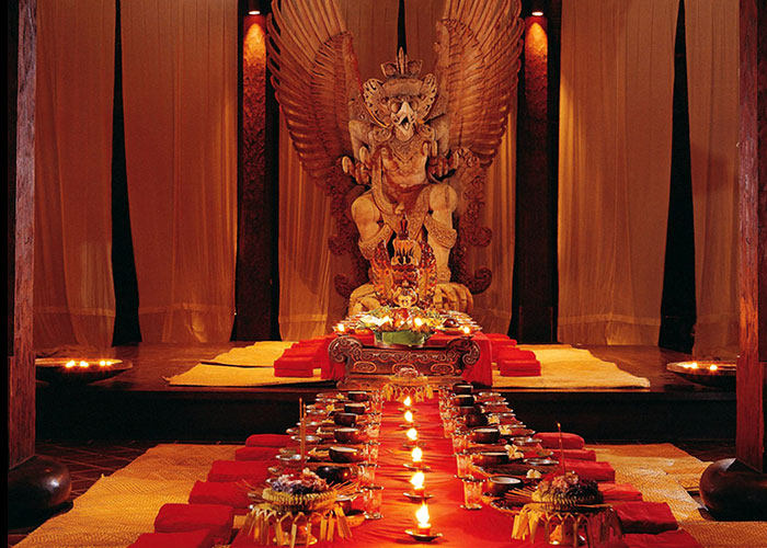 巴厘岛图古酒店_dining-garuda-megibung.jpg