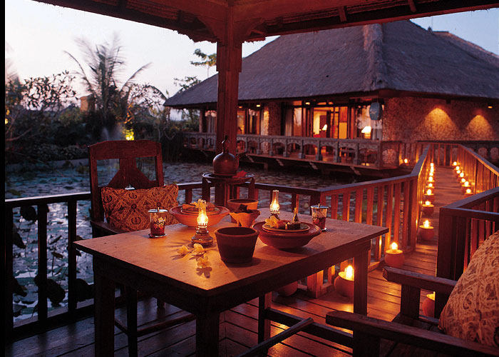 巴厘岛图古酒店_dining-romantic-dinner.jpg