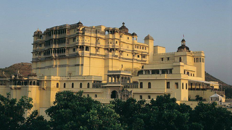 印度拉贾斯坦邦乌代布尔Devi Garh_004610-01-hotel-exterior.jpg