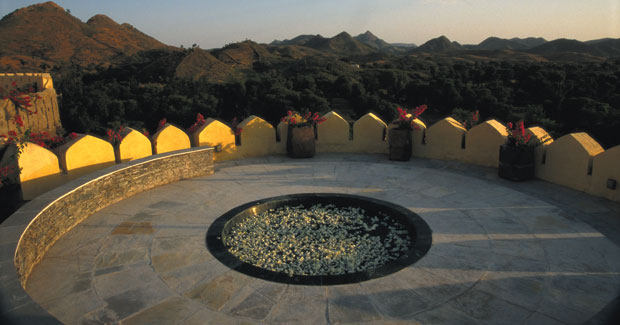 印度拉贾斯坦邦乌代布尔Devi Garh_jacuzzi.jpg