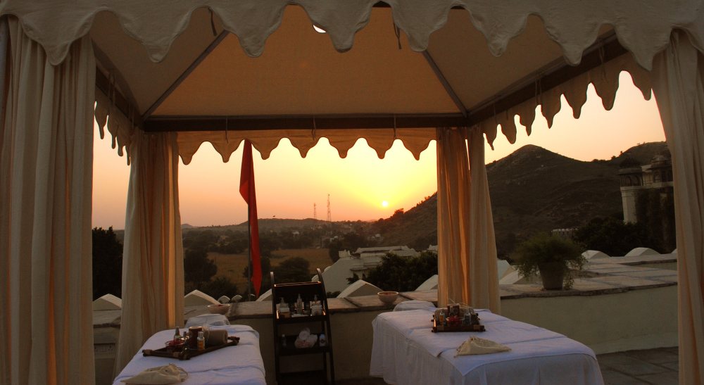 印度拉贾斯坦邦乌代布尔Devi Garh_Spa Cabana.JPG