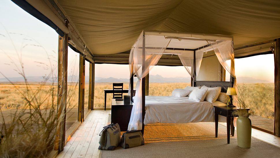 wolwedans Dunes Lodge- 纳米比亚NamibRand自然保护区_003097-10-tent-bedroom.jpg