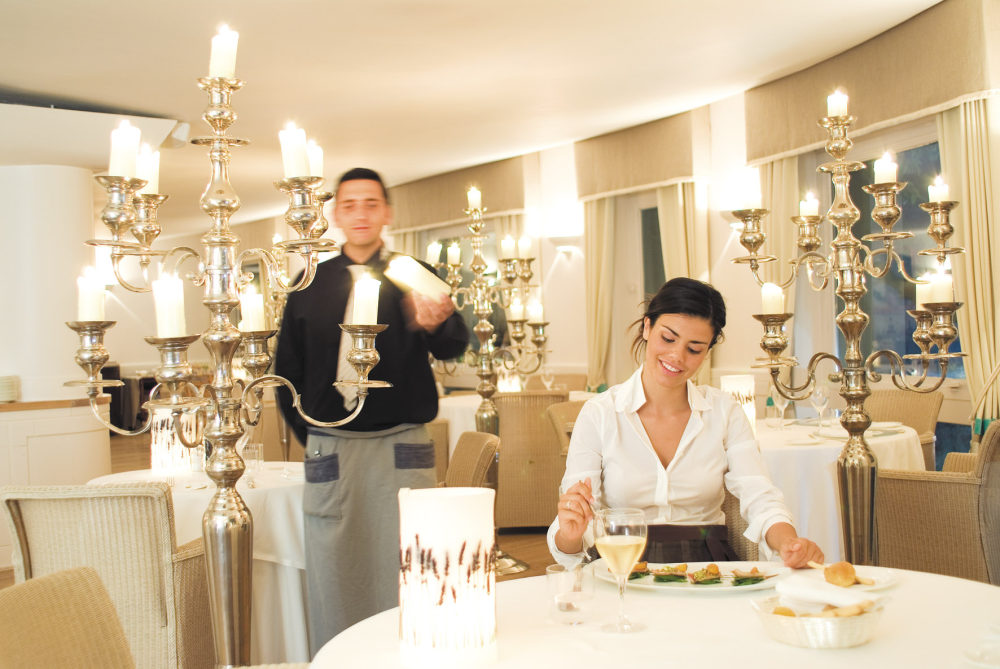 意大利伊斯基亚岛Mezzatorre Resort And Spa_chandelier_104.jpg