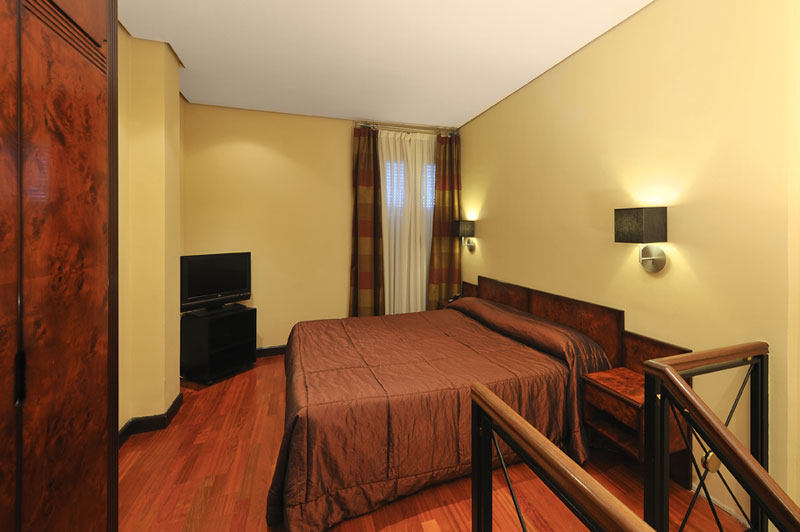 西班牙马德里Villa Real Hotel_4194.villa-real-hotel-madrid06.jpg