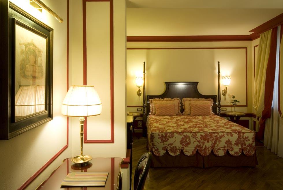 佛罗伦萨  Santa Maria Novella Hotel_hsmn2[1].jpg