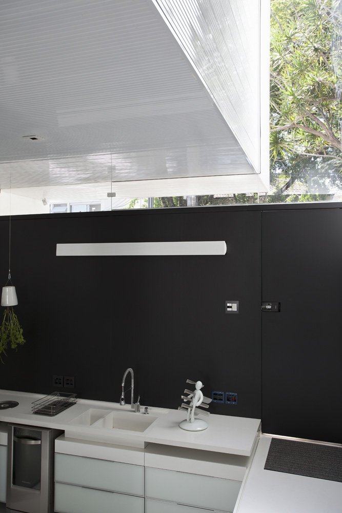 巴西圣保罗4 ×30建筑师之家/4×30 House by CR2 Arquitetos + FGMF Architects_ho_150911_38.jpg