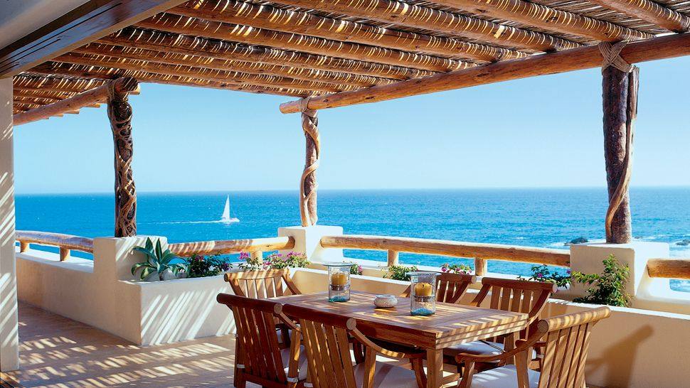 墨西哥埃斯佩朗莎度假村Esperanza, an Auberge Resort_000100-09-Lux-Suite-Dining-Terrace.jpg