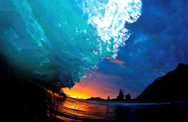 难以置信的海浪拍摄（摄影大师Clark Little）作品（15P)_p_large_XJ9s_1bc50000a3745c15.jpg