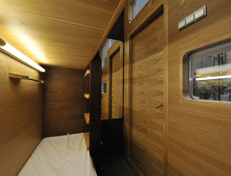 俄罗斯莫斯科的谢列梅捷耶夫国际机场睡箱_dezeen_Sleepbox-by-Arch-Group_15.jpg