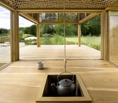 捷克瑟斯卡利帕的黑茶馆_dezeen_Black-Teahouse-by-A1Architects_4.jpg