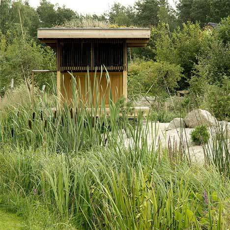 捷克瑟斯卡利帕的黑茶馆_dezeen_Black-Teahouse-by-A1Architects_12.jpg