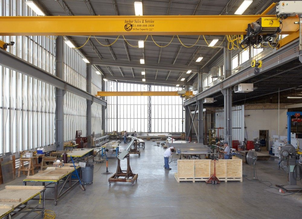 美国堪萨斯城的扎纳厂房改造 Zahner Factory Expansion_1316029558-interior-01-mike-sinclair-1000x727.jpg