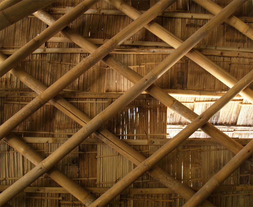 印度尼西亚日惹-竹子教堂_竹子结构和墙面板