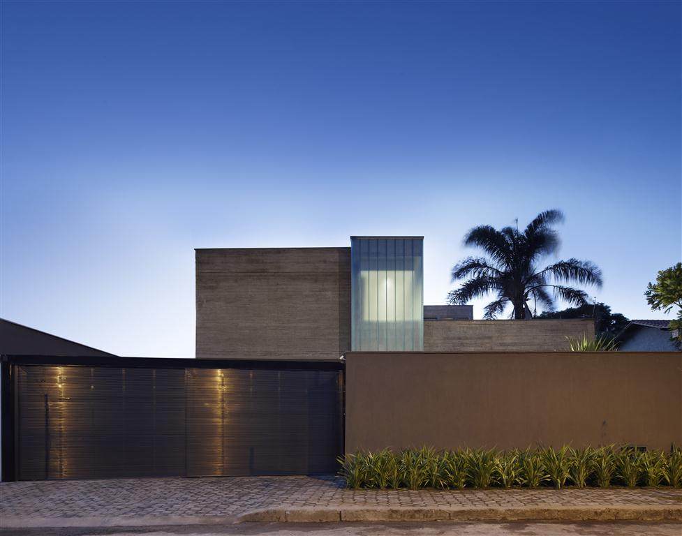 贝洛奥里藏特住宅 Residence in Belo Horizonte_rb_280911_01.jpg