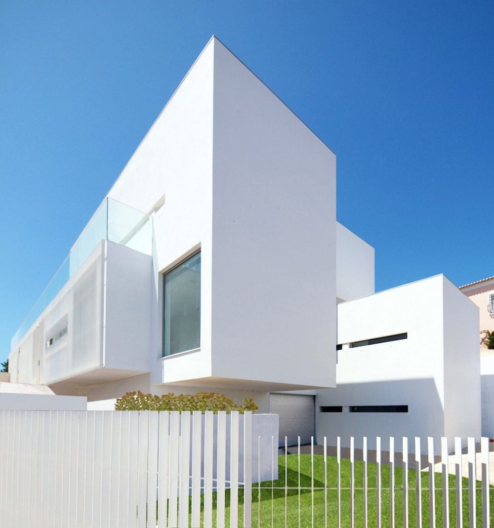 里斯本House in Paço de Arcos / Jorge Mealha_hp_011011_02.jpg