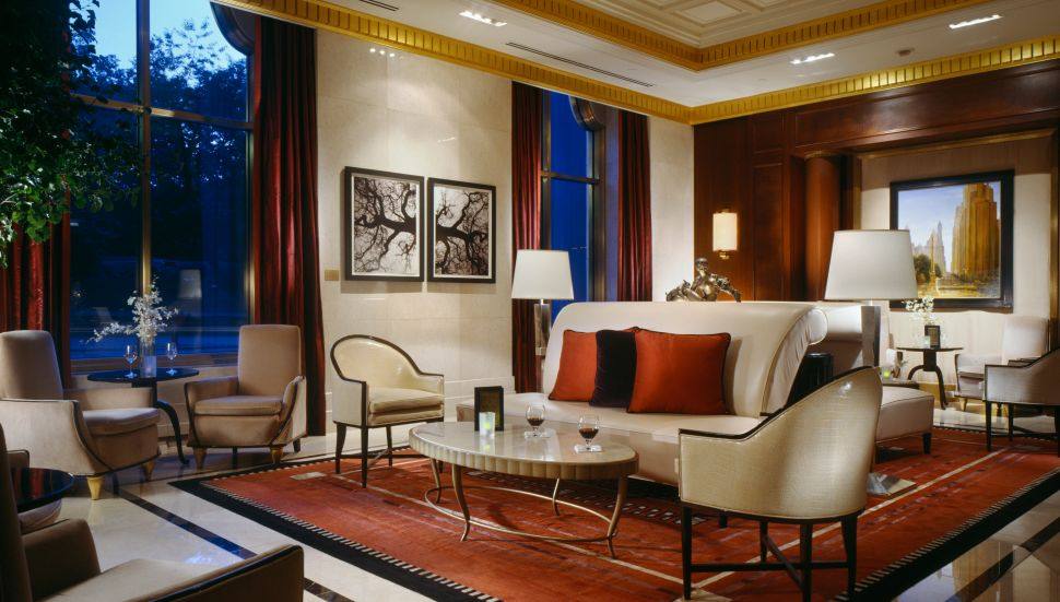 纽约朱美拉城堡酒店 Jumeirah Essex House_005819-02-lounge-area.jpg