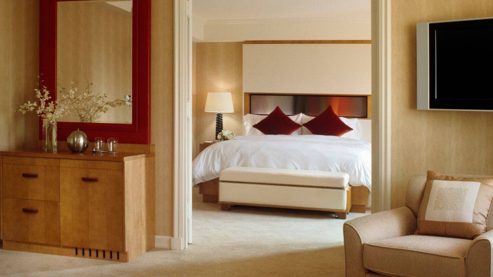 纽约朱美拉城堡酒店 Jumeirah Essex House_005819-07-manhattan-suite.jpg