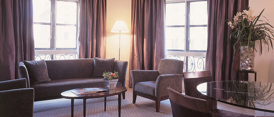 伦敦奥德乌奇酒店 One Aldwych London_exec_suite_features.jpg