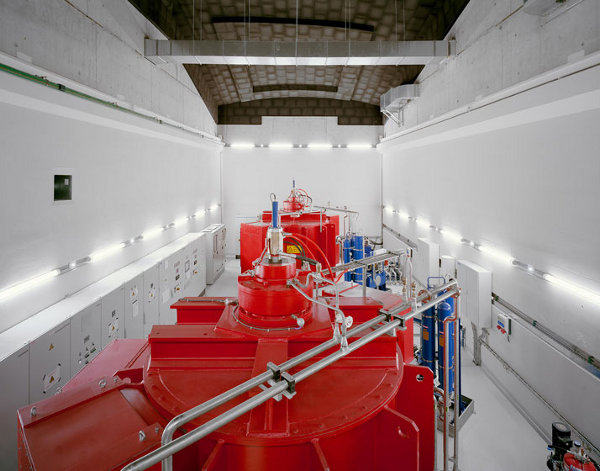 德国肯普顿Hydroelectric水电站/贝克尔建筑_Hydroelectric-Power-Station-by-Becker-Architecture-6.jpg