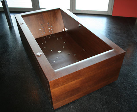 木制华丽浴缸/Alegna_luxurious-wooden-bathtubs-11.jpg