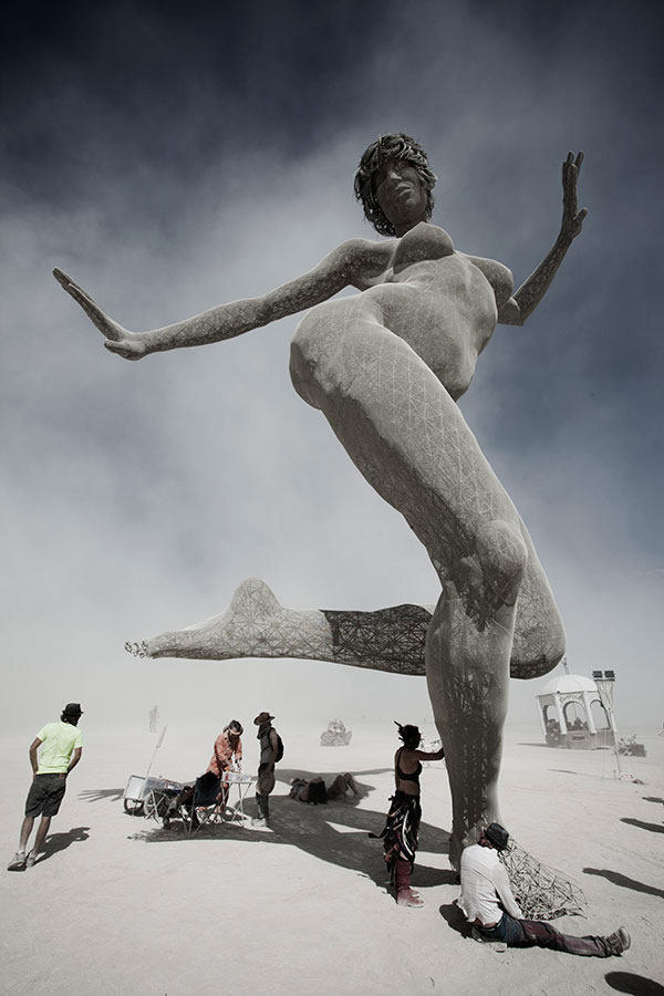 Burning Man 2010 （火人节）/ Hector Santizo_burning_man2010_20.jpg