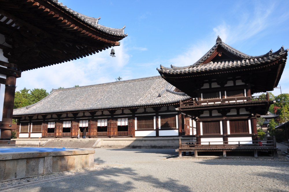 日本奈良古建筑(高清)_舎利殿（国宝）、講堂（国宝）.JPG