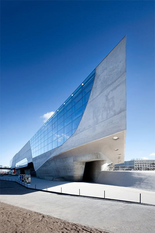 建筑摄影–Phaeno Science Center / Zaha Hadid_phaeno_science_center_11.jpg