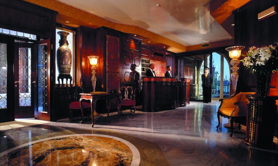 意大利威尼斯鲍尔IL PALAZZO酒店_bauer_il_palazzo_hall.jpg