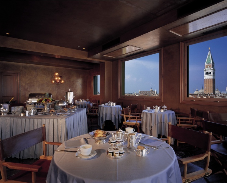 意大利威尼斯鲍尔IL PALAZZO酒店_bauer_il_palazzo_settimo_cielo_breakfast_lounge_03.jpg