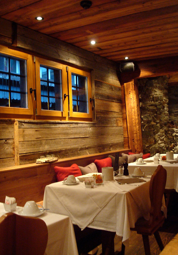 瑞士阿尔卑斯山区设计精品酒店-HOTEL POST ZERMATT_HOTEL 08.JPG