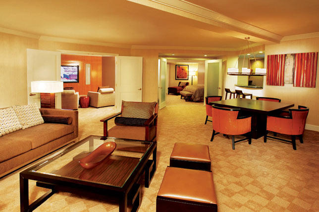 拉斯维加斯曼德勒湾酒店和赌场 Mandalay Bay Rseort & Casino,Las Vegas_media-suite2.jpg