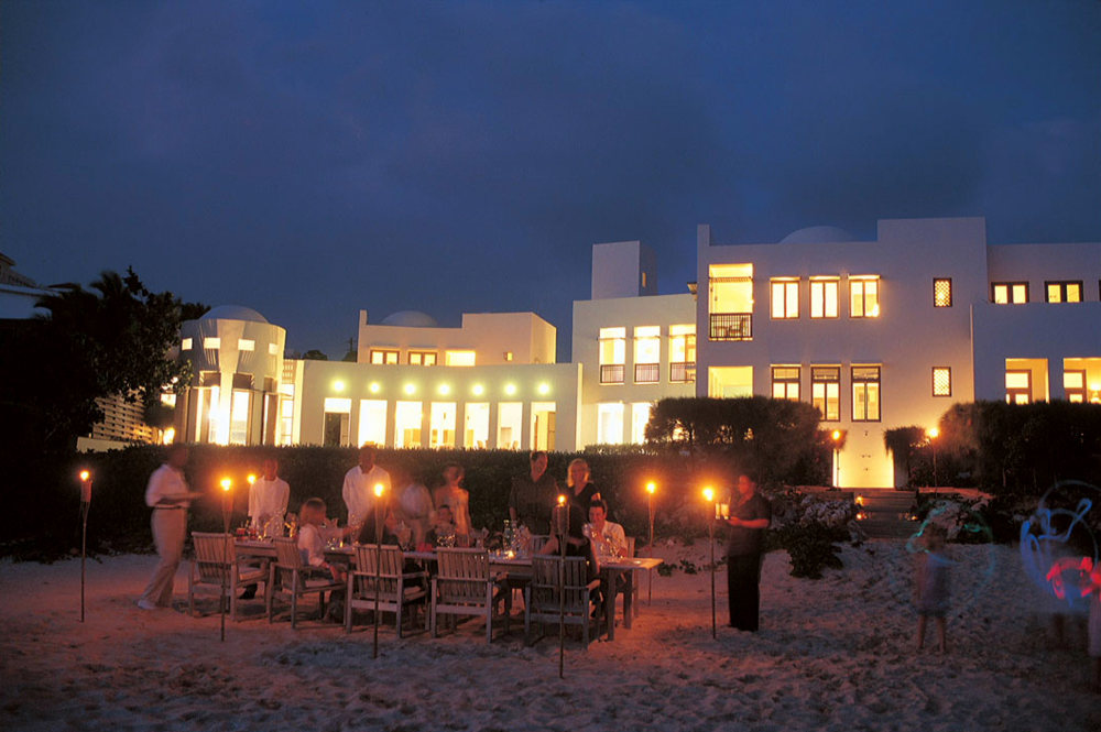 加勒比海安圭拉巴恩斯湾蔚蓝别墅酒店Cerulean Villa, Barnes Bay, Anguilla_beach_dinner.jpg