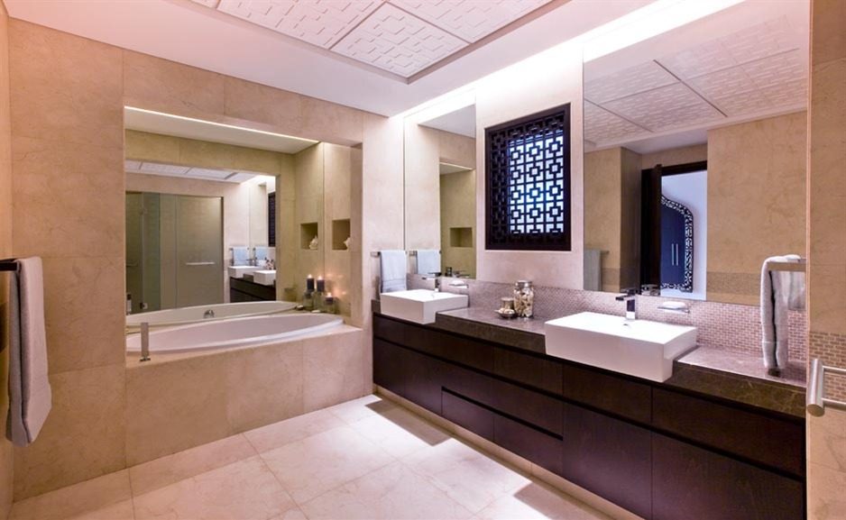 HBA-阿布扎比瑞吉萨迪亚特岛度假村 St. Regis Saadiyat Island Resort_master bathroom.jpg