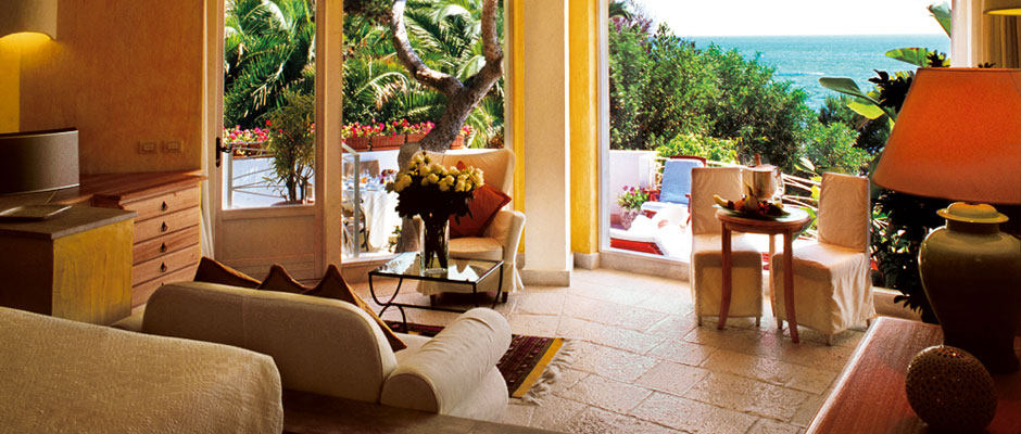 意大利撒丁岛Castello, Forte Village Resort_FV-Web_Beachcomber-Suite_Interior_940x400px_2.jpg