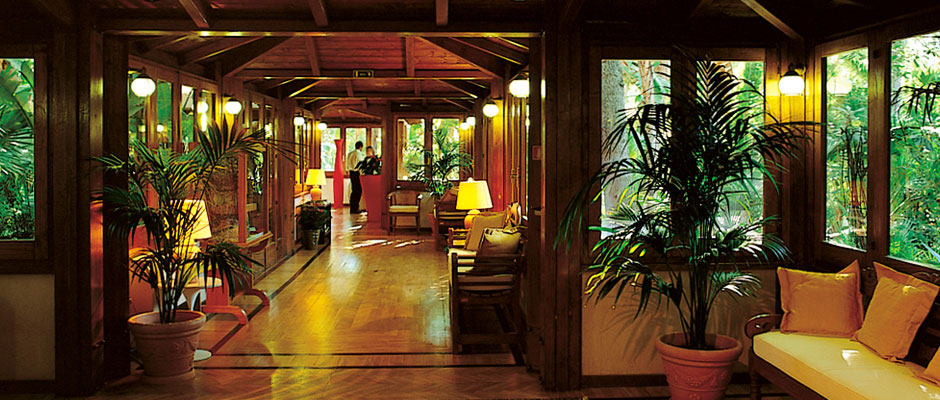 意大利撒丁岛Castello, Forte Village Resort_FV-Web_Royal-Pineta_Reception_940x400px.jpg