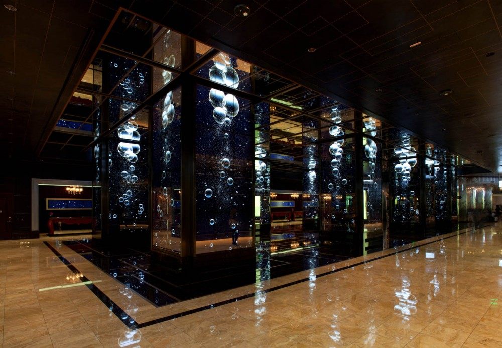the Cosmopolitan Las Vegas "cosmopolitan" 酒店及赌场-拉斯维加斯_1299890925-rocwl-cosmo-lobby-3917-copy-1000x694.jpg