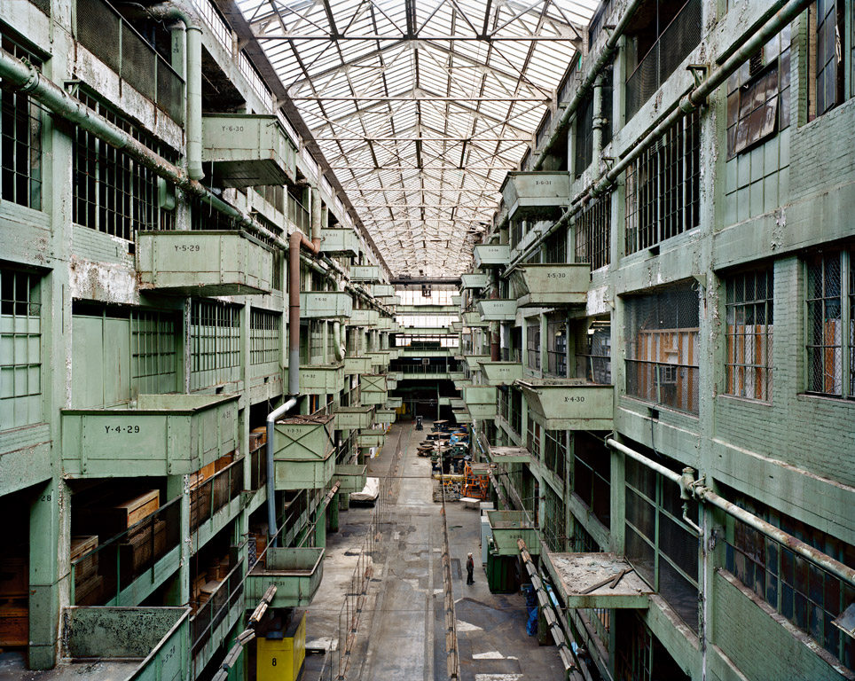 爱德华·伯汀斯基(Edward Burtynsky)摄影作品_095-DET_03_08_Oil.jpg