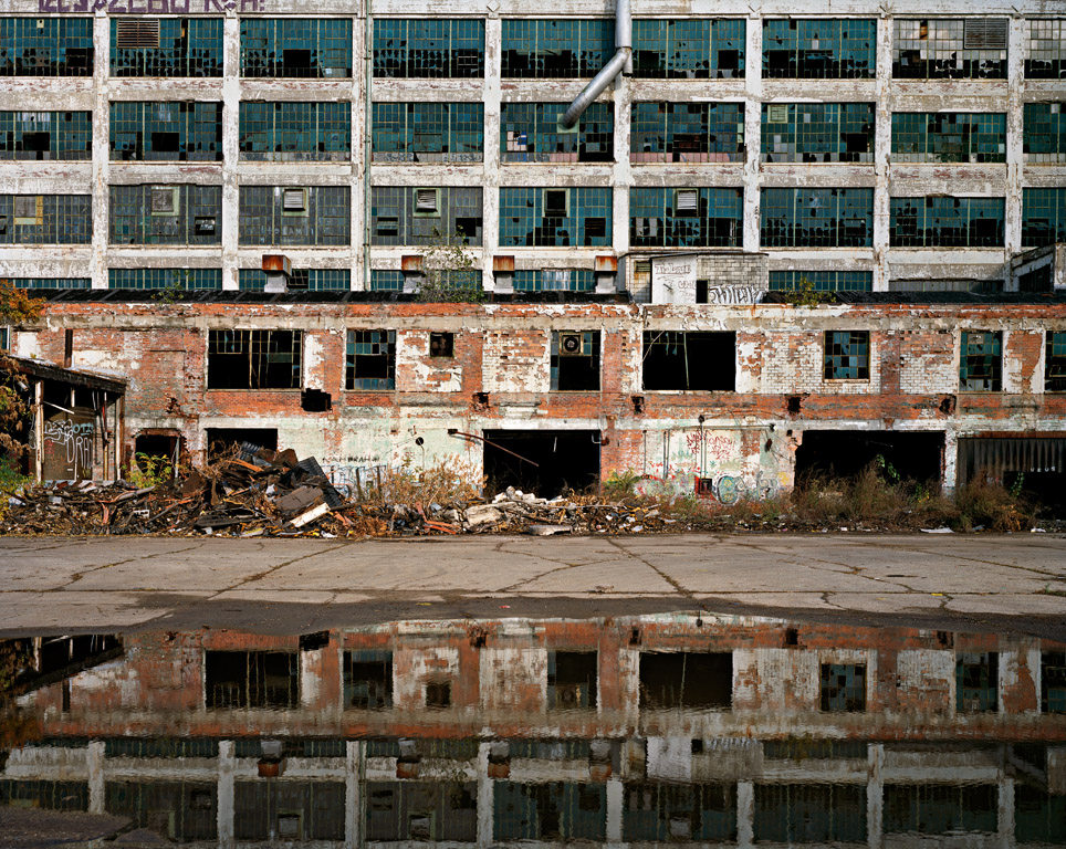 爱德华·伯汀斯基(Edward Burtynsky)摄影作品_096-DET_04_08_Oil.jpg