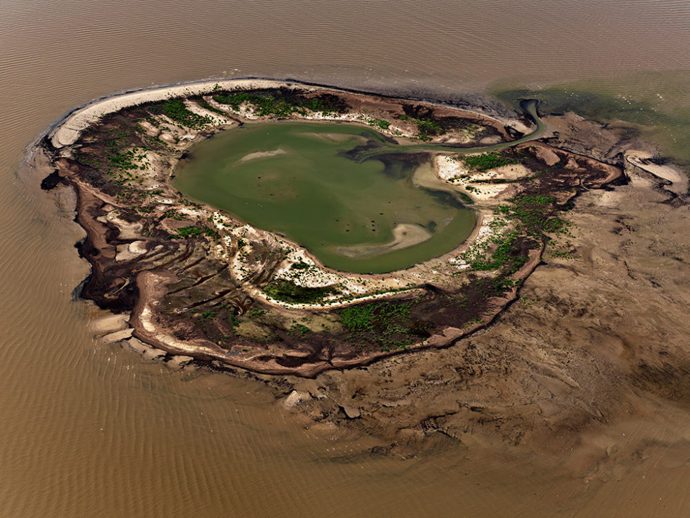 爱德华·伯汀斯基(Edward Burtynsky)摄影作品_H2O_GULF_11_10_big.jpg