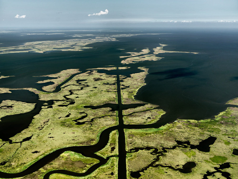 爱德华·伯汀斯基(Edward Burtynsky)摄影作品_H2O_GULF_15_10_big.jpg