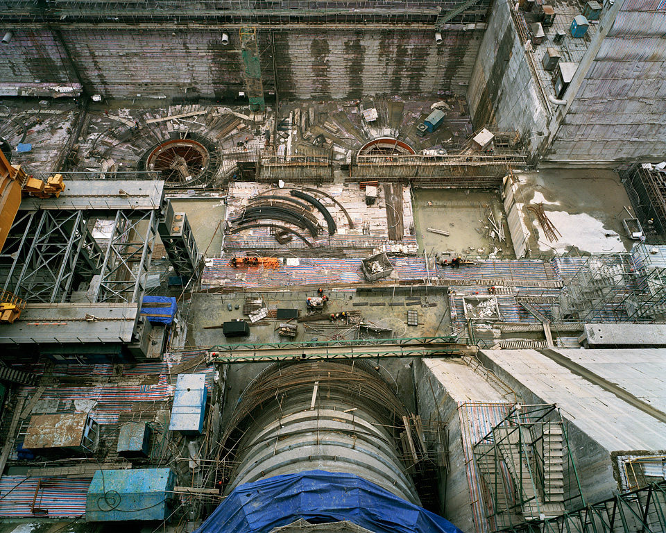 爱德华·伯汀斯基(Edward Burtynsky)摄影作品_TGD_DAM_07_05.jpg