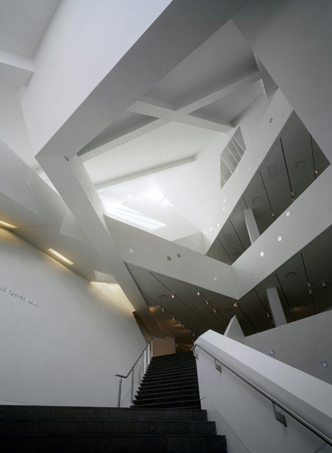 Denver Art Museum_View of Atrium Stair from Ground Floor(c)BitterBredt.jpg