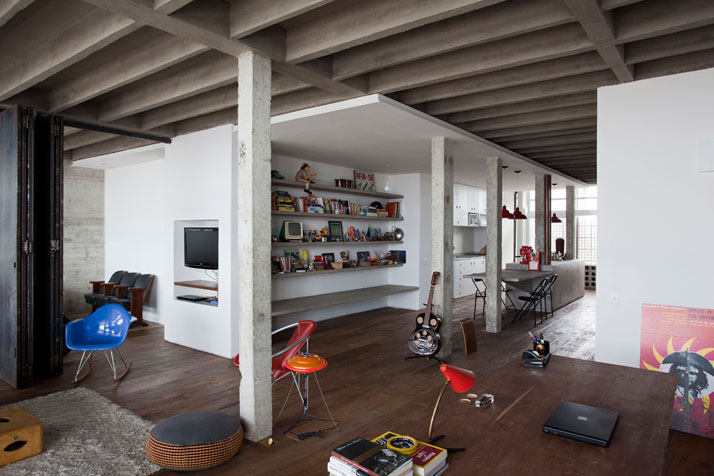 纯粹的LOFT 住宅 Oscar Niemeyer's revitalized residence welcomes 2011_16.jpg