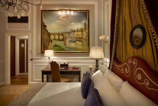 佛罗伦萨瑞吉酒店The St. Regis Florence_StRegisHotelFlorence-DeluxeMediciStyle_lg.jpg